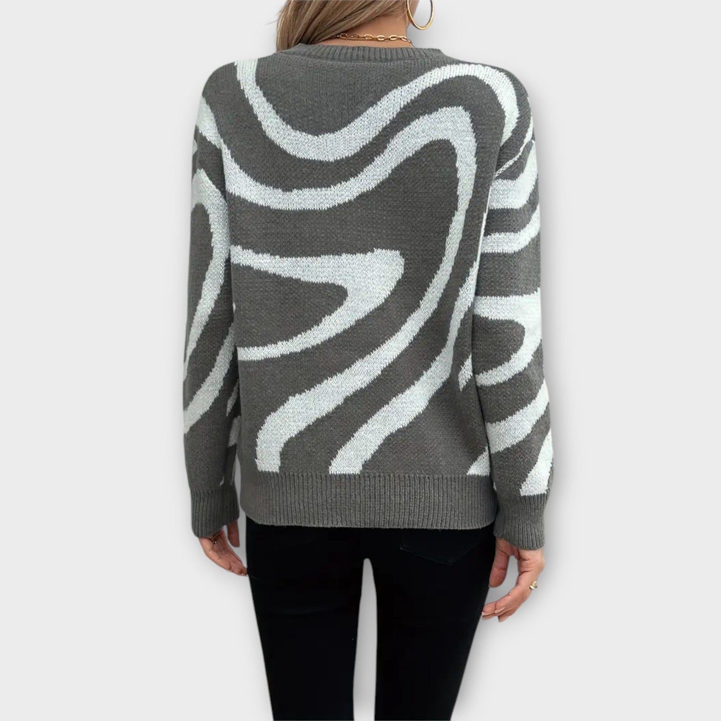 Femininer Damenpullover Langarm mit Blumen-3