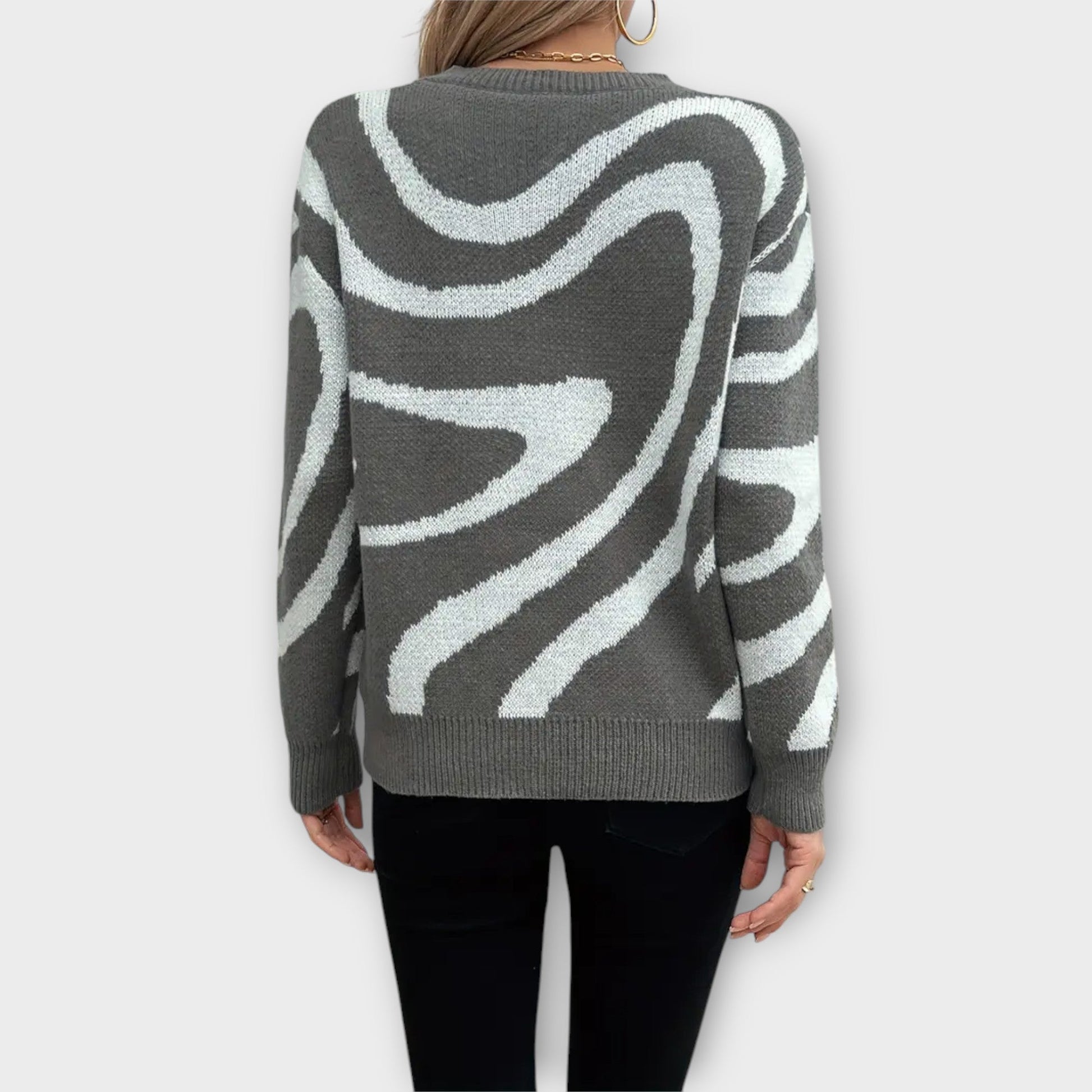 Femininer Damenpullover Langarm mit Blumen-3