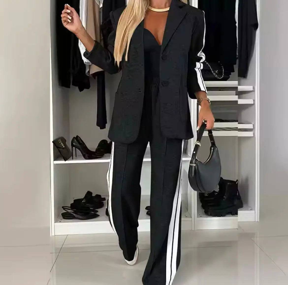 Skylar | Chic Blazer Ensemble